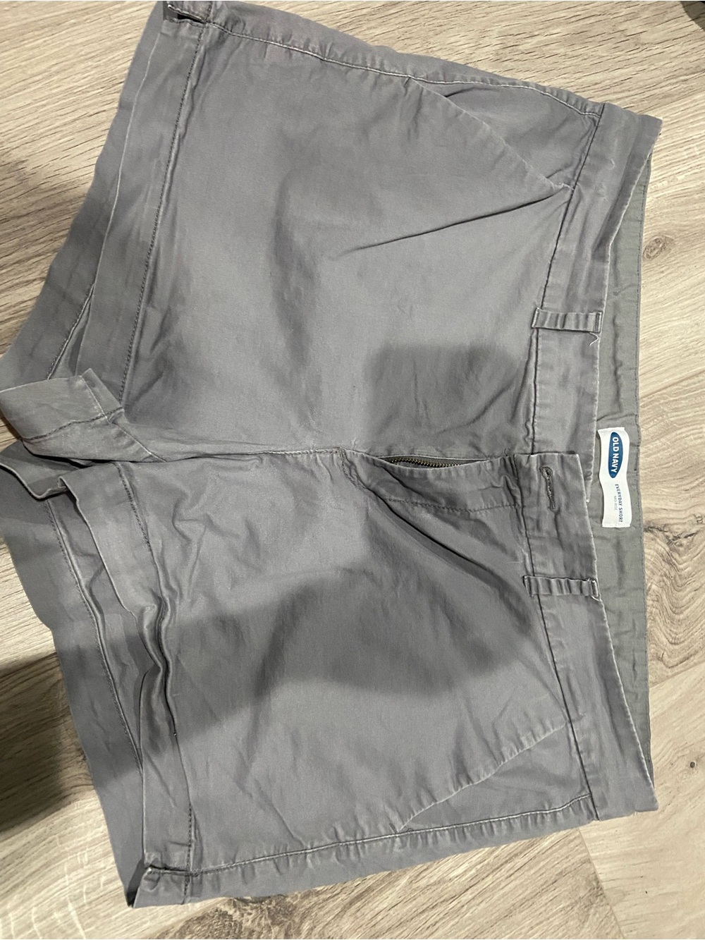 Old Navy, Mid Rise, Everday short, Size 16, Gray